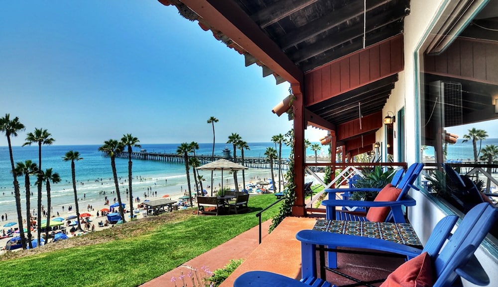 Beachcomber Inn 35/50