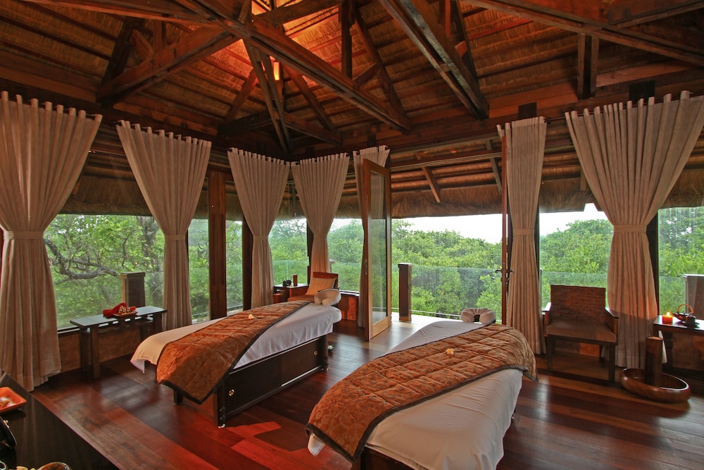 Two Seasons Coron Island Resort 22/50