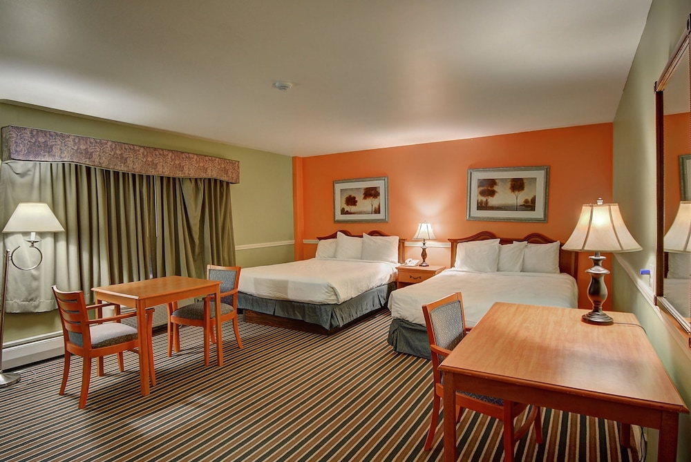 Colonial Motel And Spa 13/60