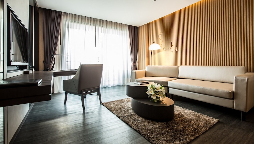 Siamese Hotel Pattaya, BW Signature Collection 48/72