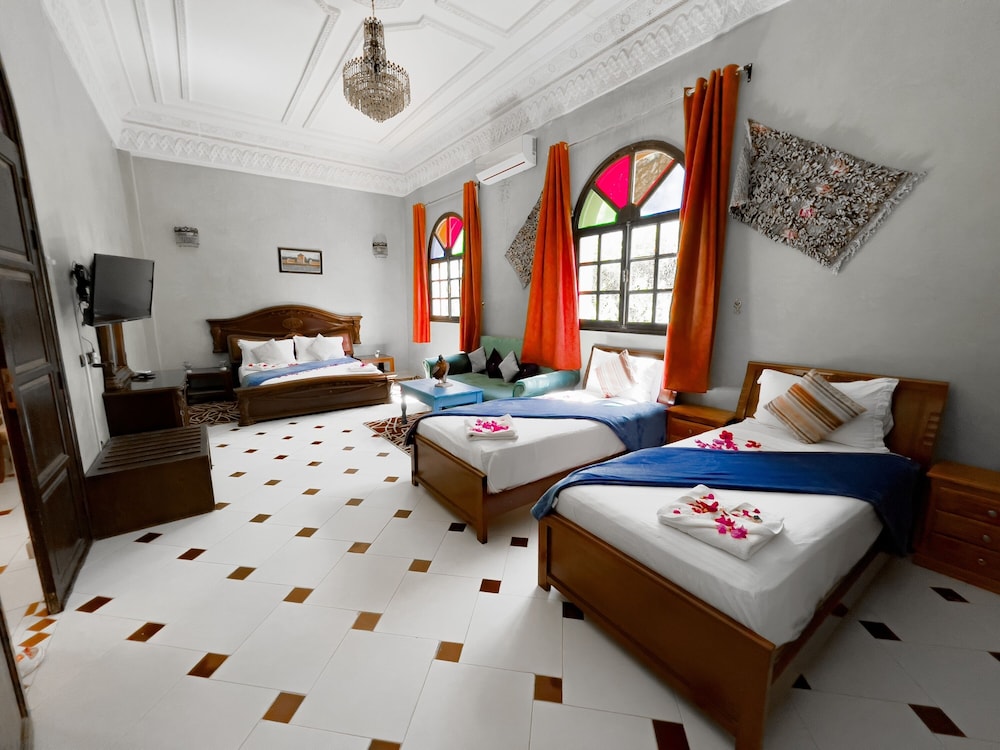 Riad Qodwa 17/45