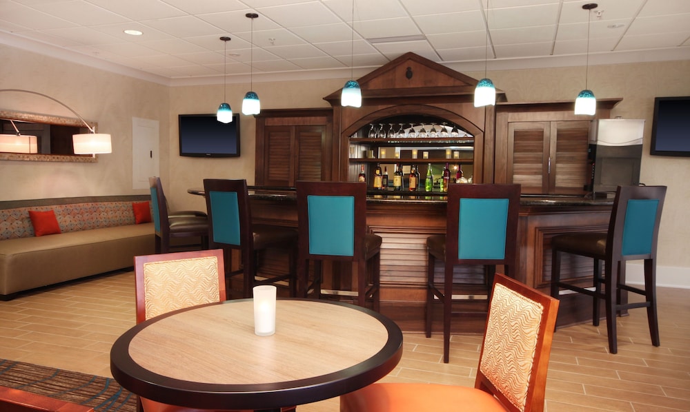 Hampton Inn Jacksonville Beach 47/57