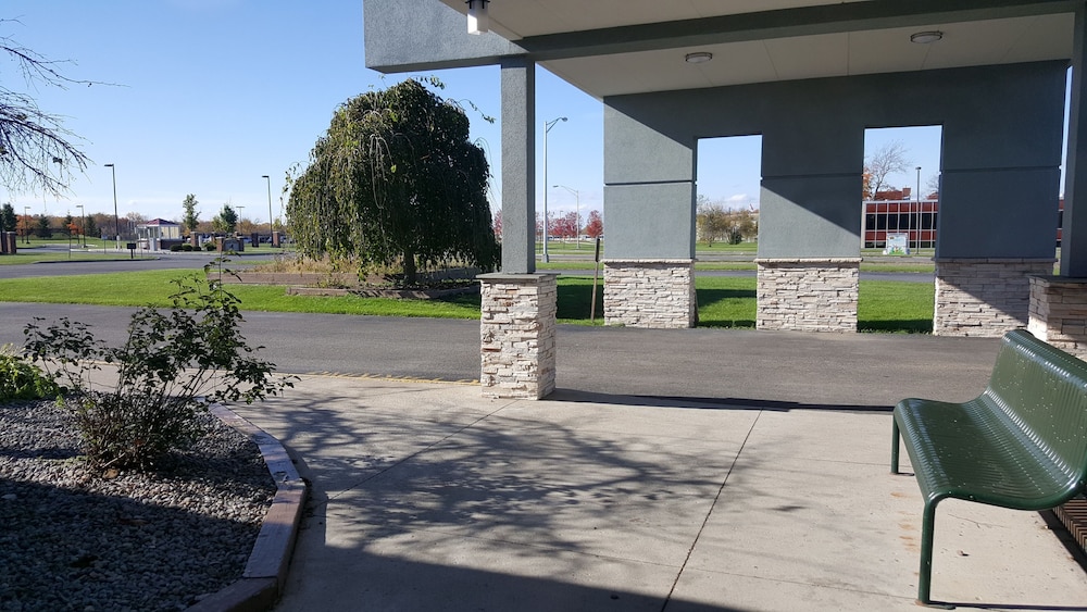 Motel6 Oriskany, NY 42/57