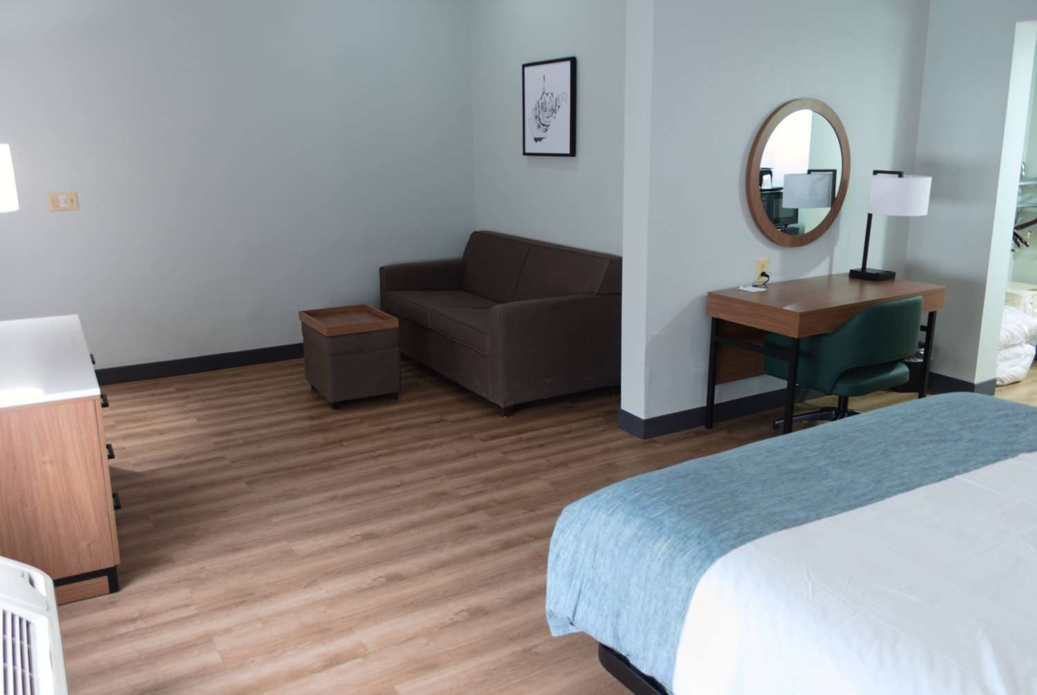 Wingate by Wyndham Vienna Parkersburg 37/48