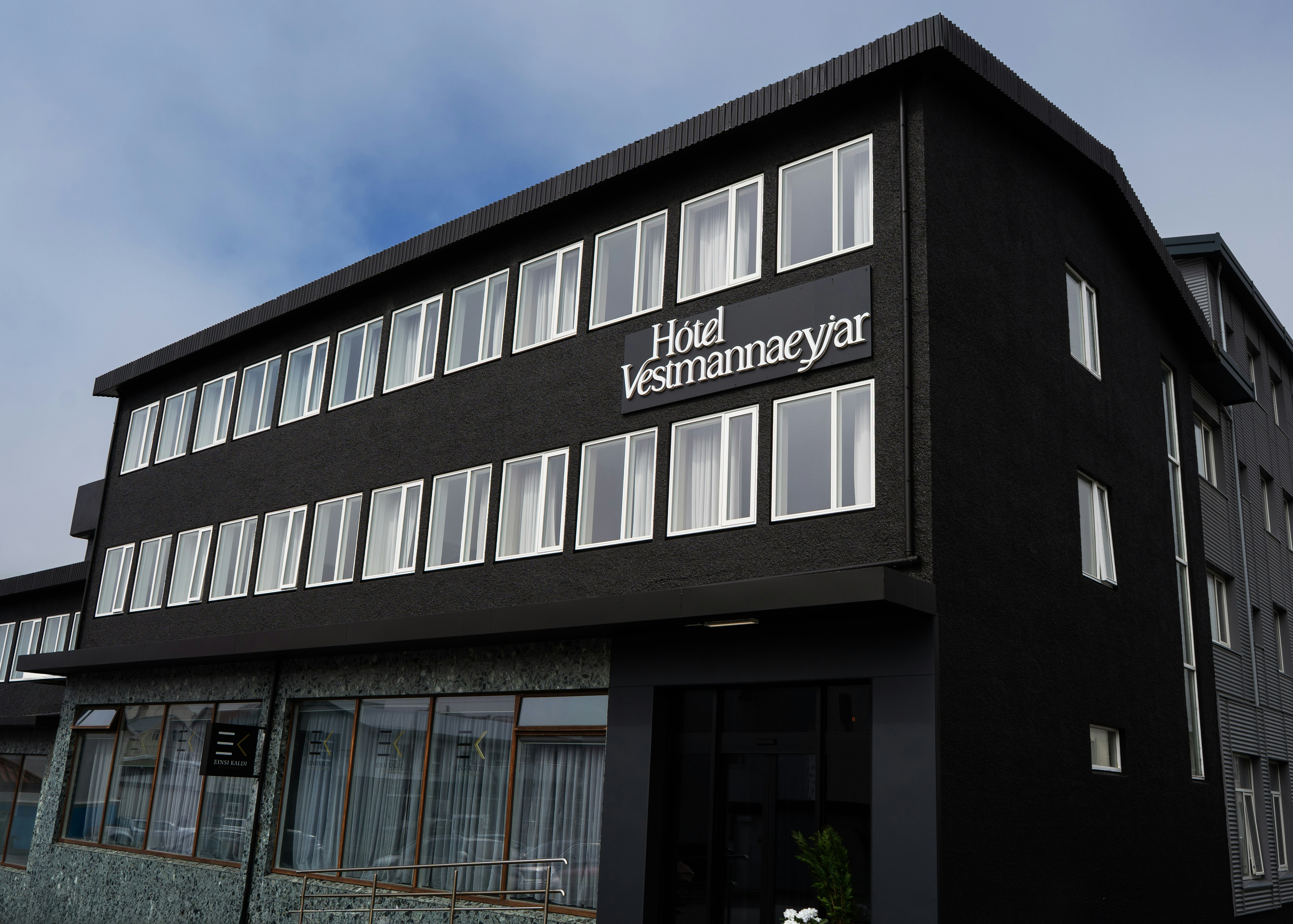 Hotel Vestmannaeyjar 3/65