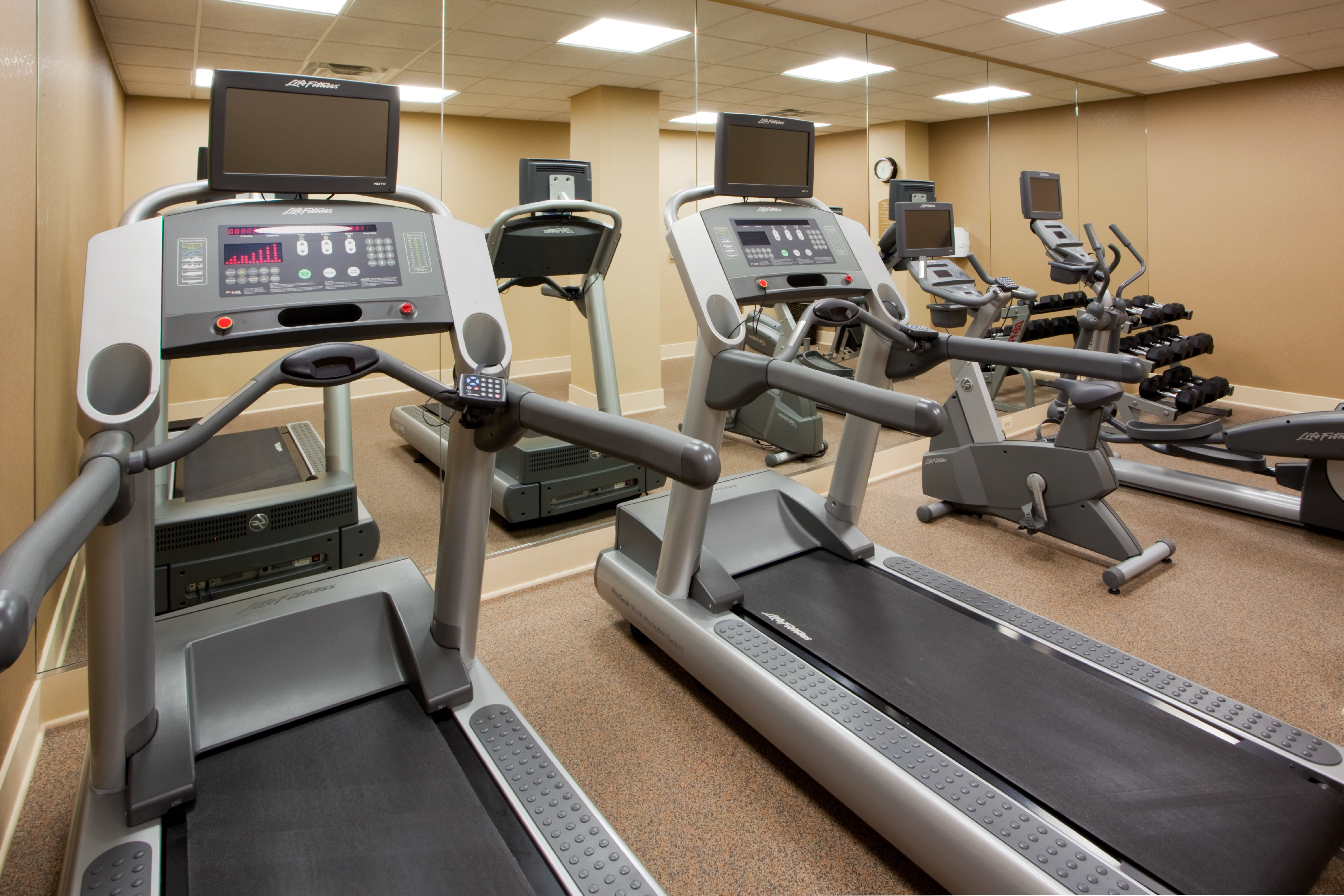 Holiday Inn Express Washington Dc Sw Springfield 25/50