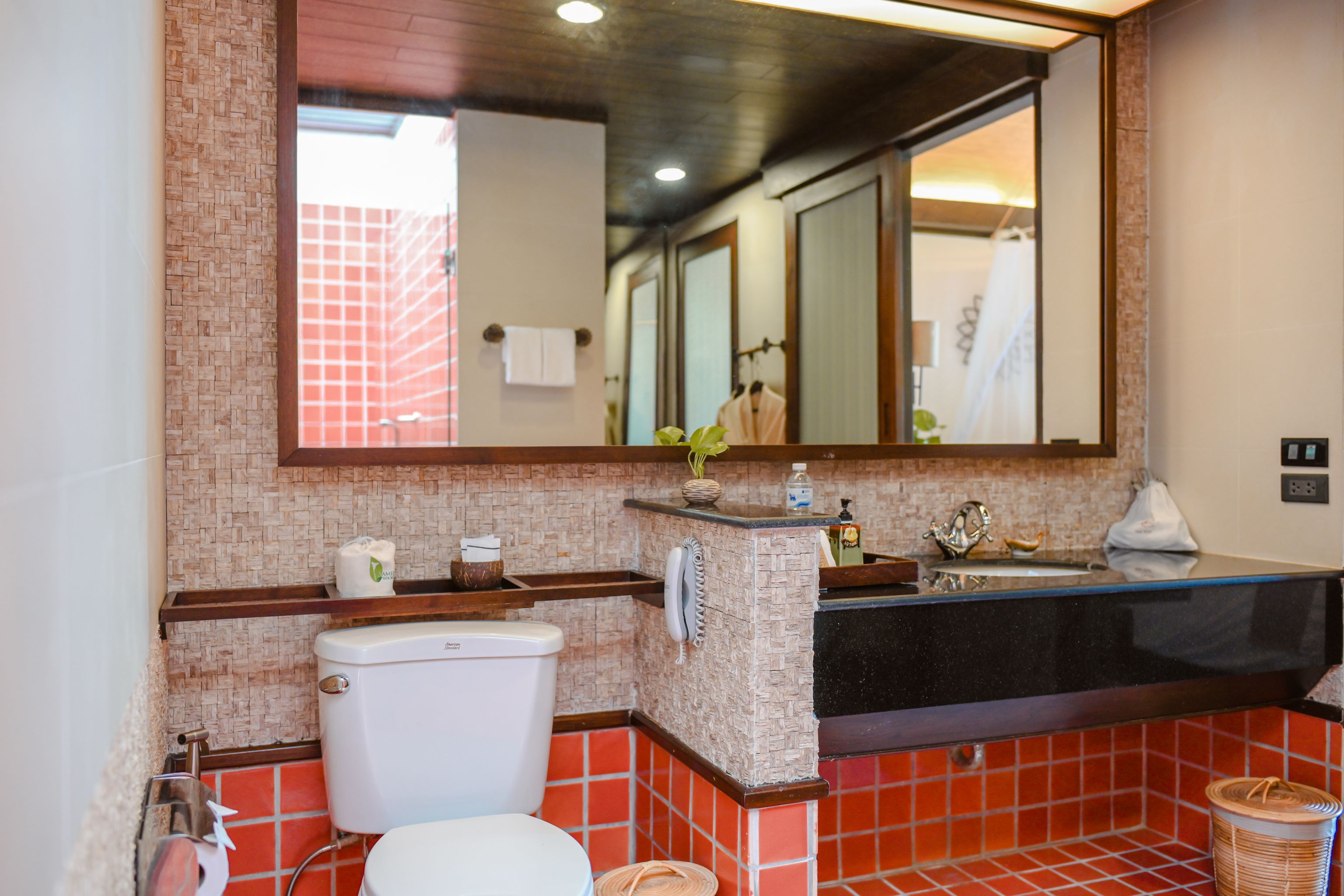 Deluxe Cottage Hillside, Le Vimarn Cottages And Spa 5/7