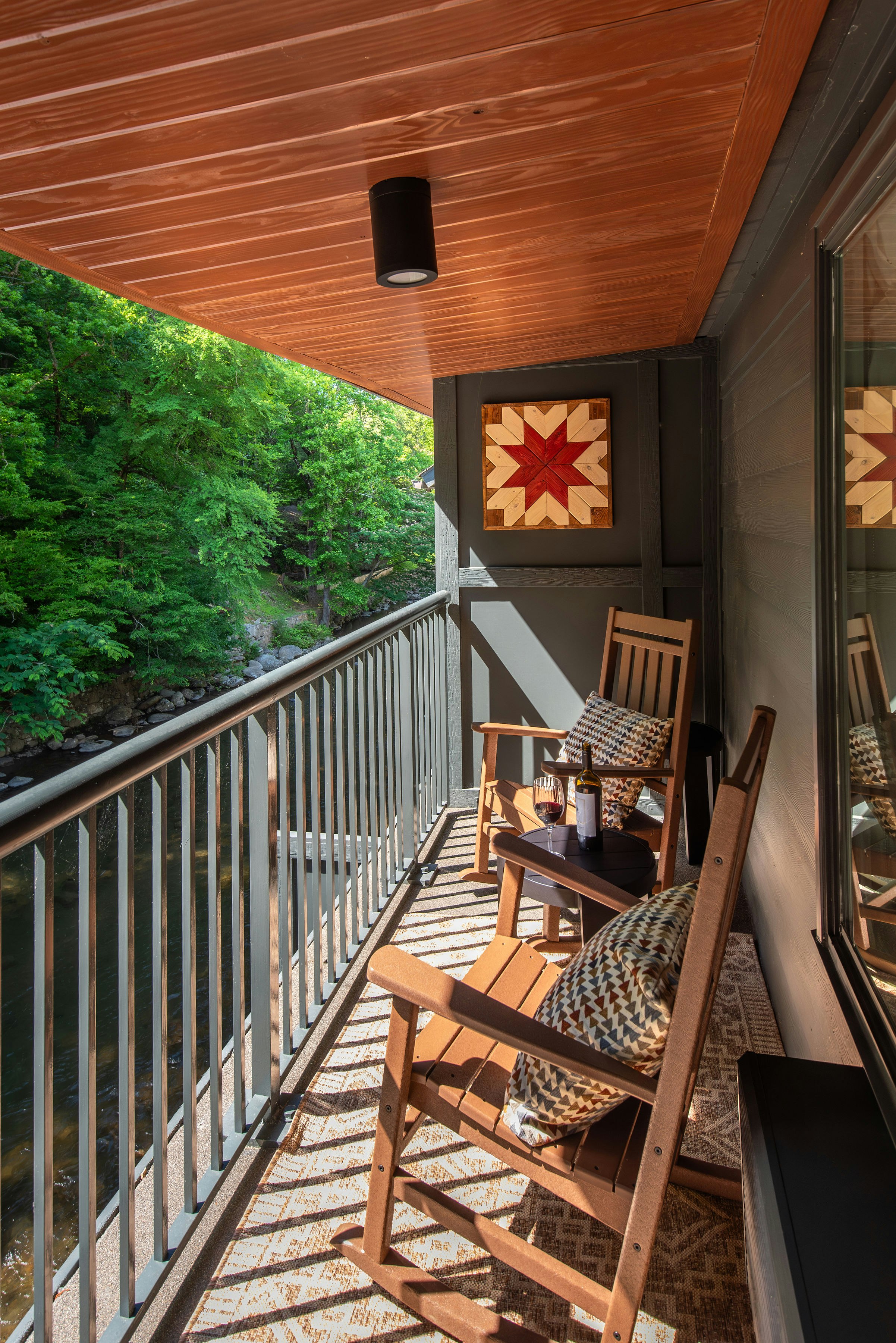 Historic Rocky Waters Inn, A Small Luxury Hotel 31/55