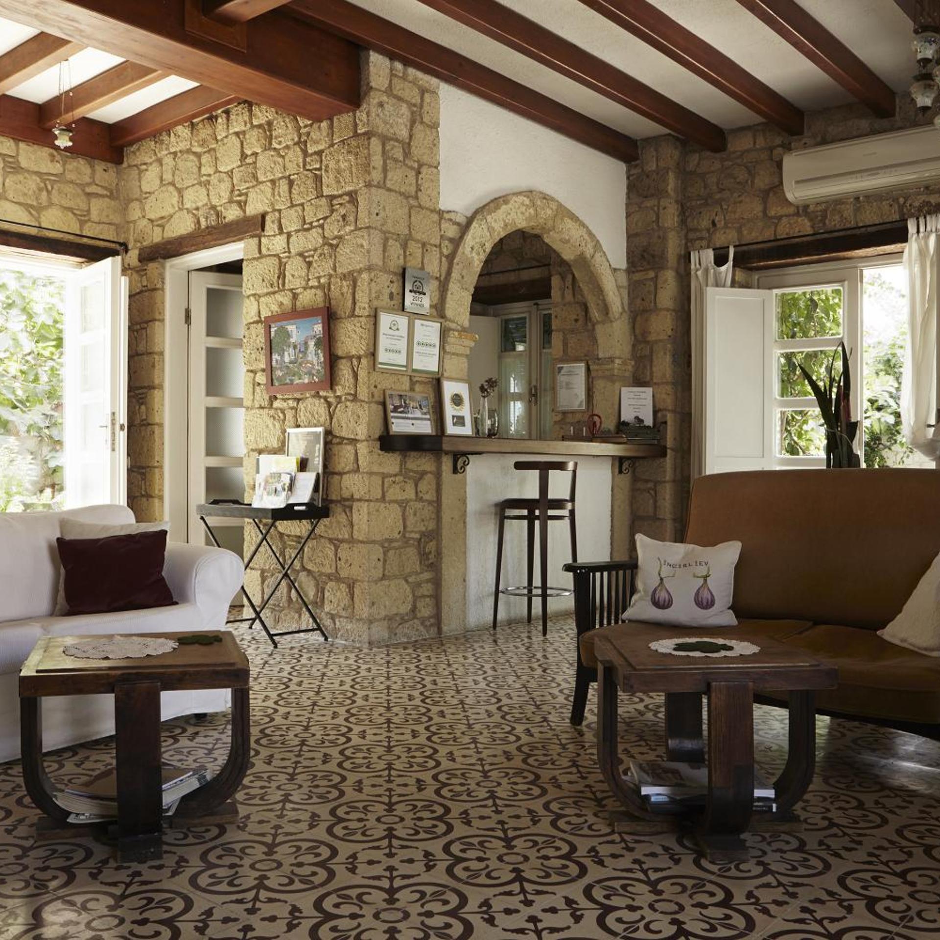 Icirliev Alacati 38/56