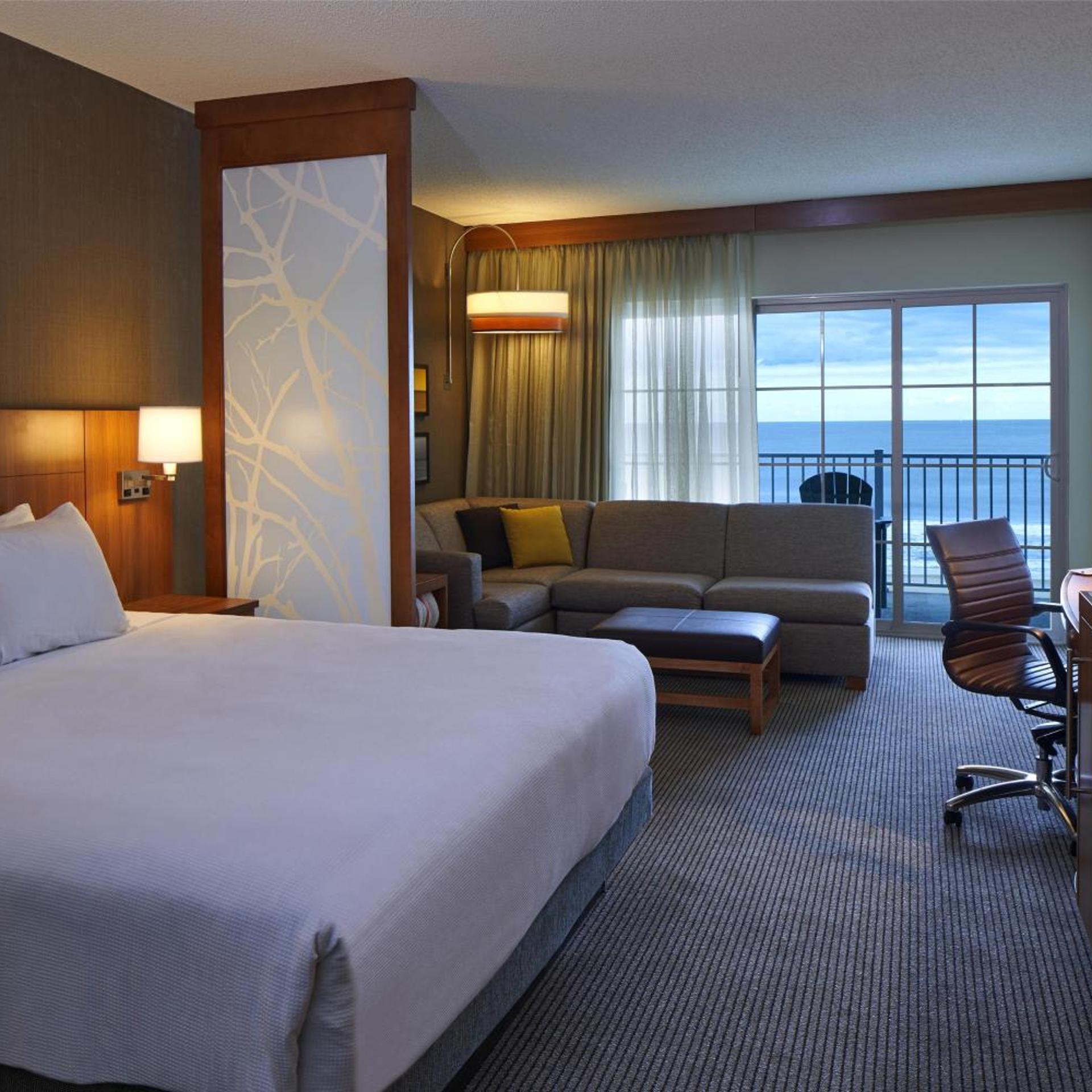 Room, King Bed, Ocean Front