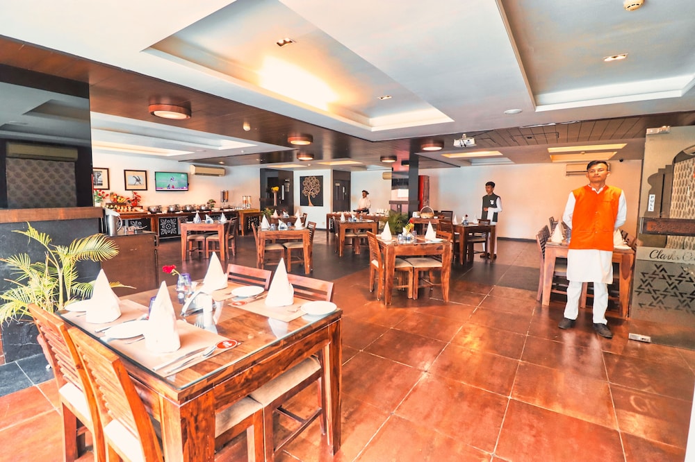 Hotel Clarks Collection Vadodara 40/50