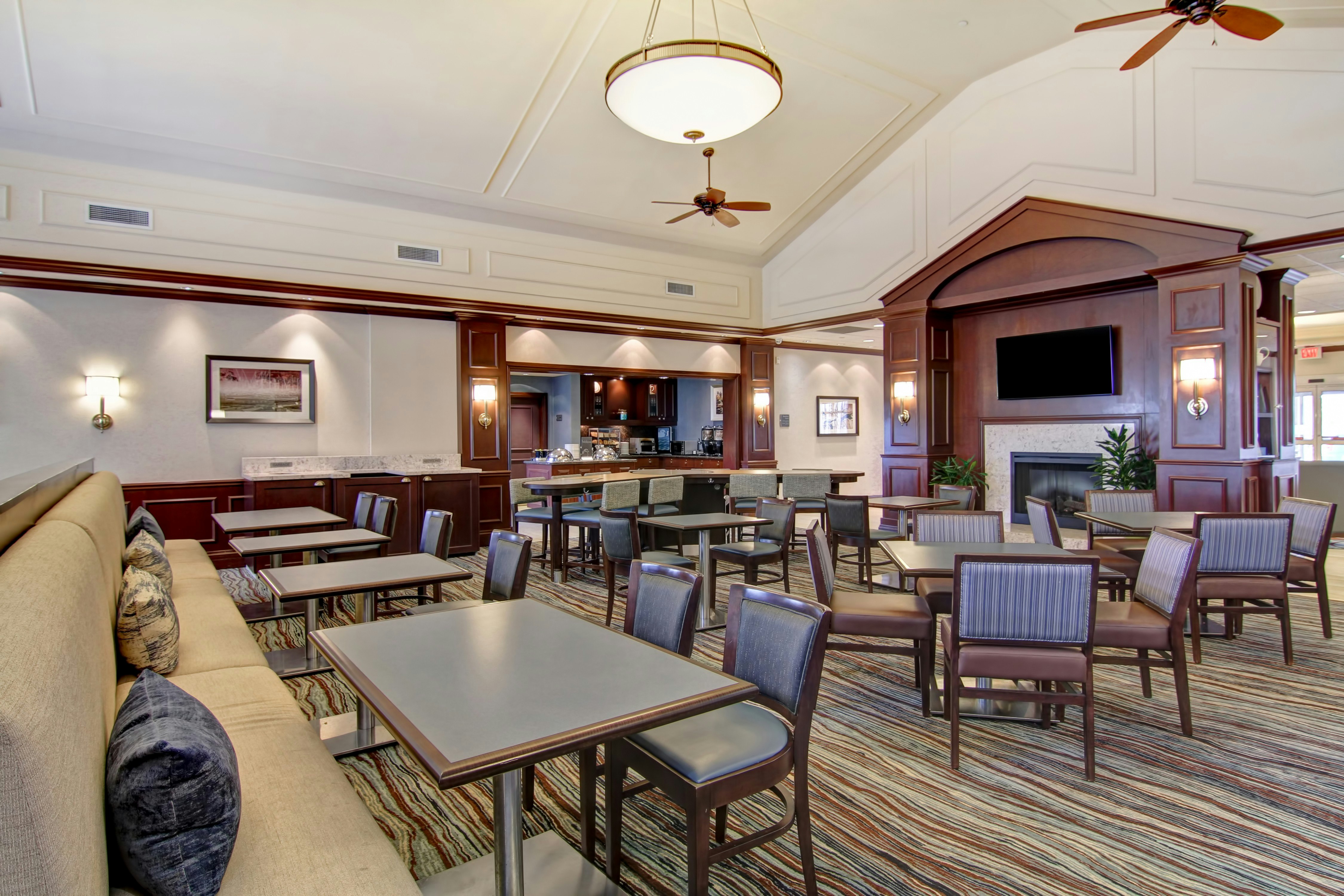 Homewood Suites by Hilton Toronto-Oakville 7/16