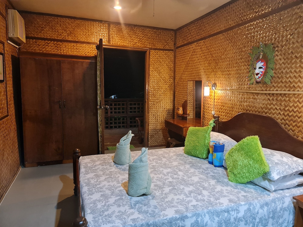 Lala Panzi Bed And Breakfast 41/64