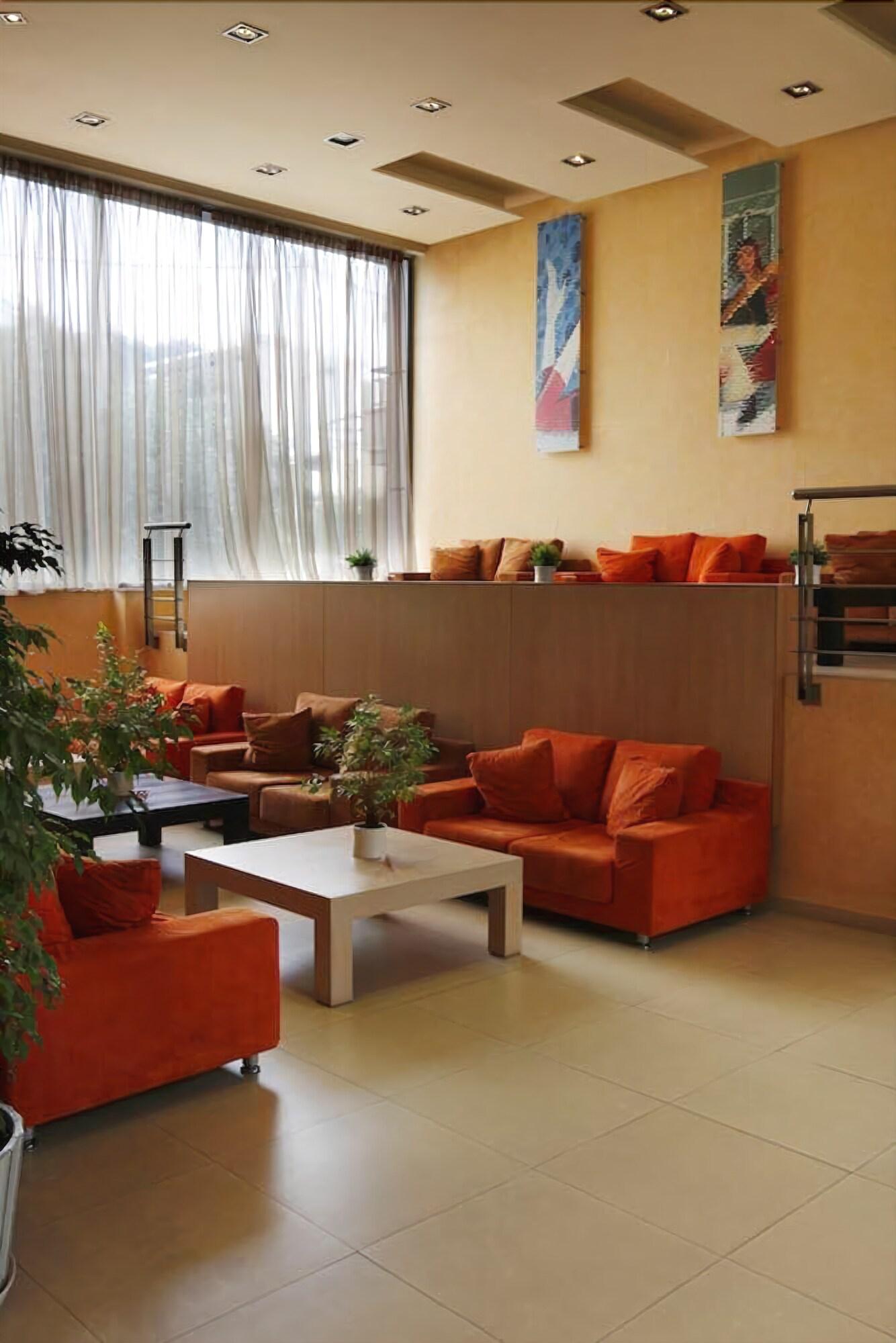 Lacoba Hotel 27/33