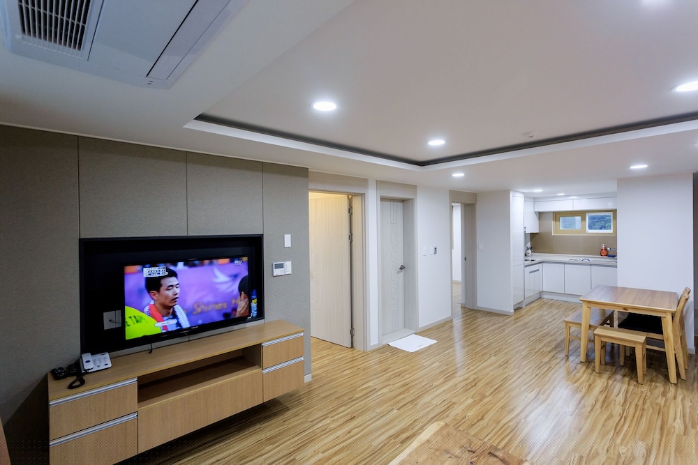 Jeju M Resort 35/63