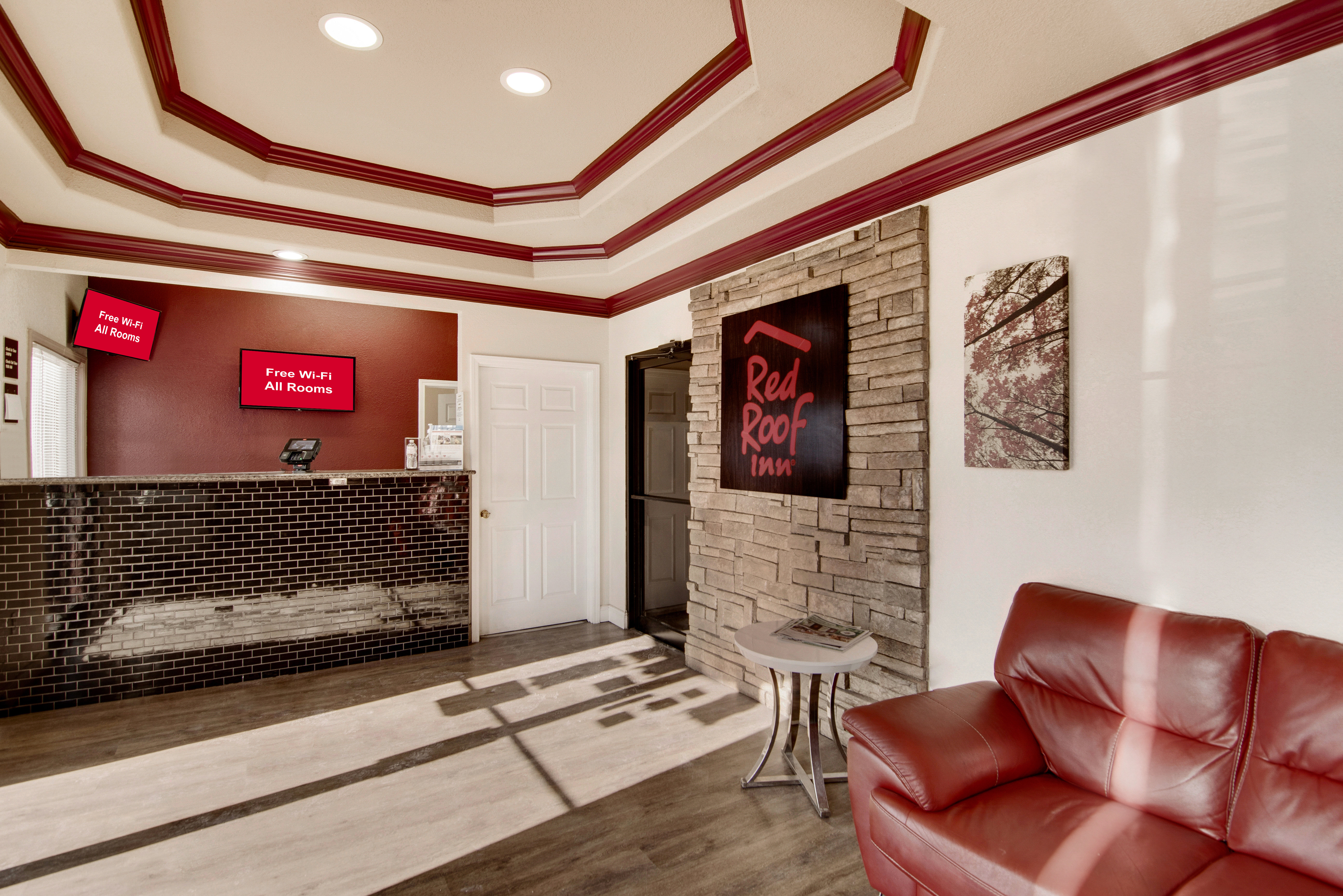 Red Roof Inn And Suites Pensacola Nas Corry 5/44