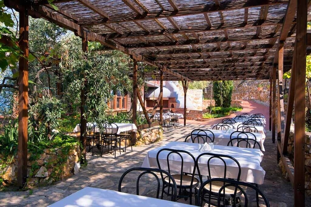 Kallisti Apartment Hotel 26/38