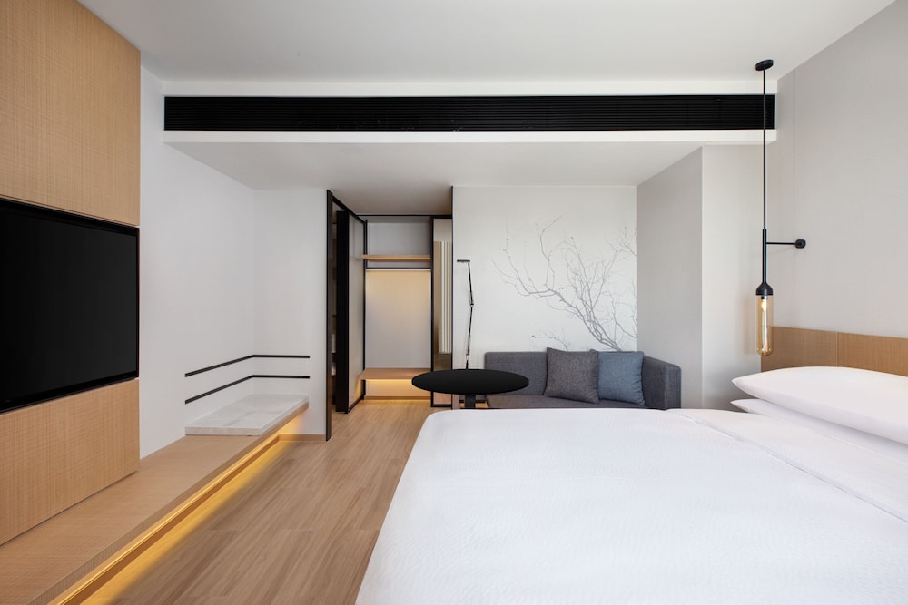 Fairfield by Marriott Hangzhou Xihu District 8/18