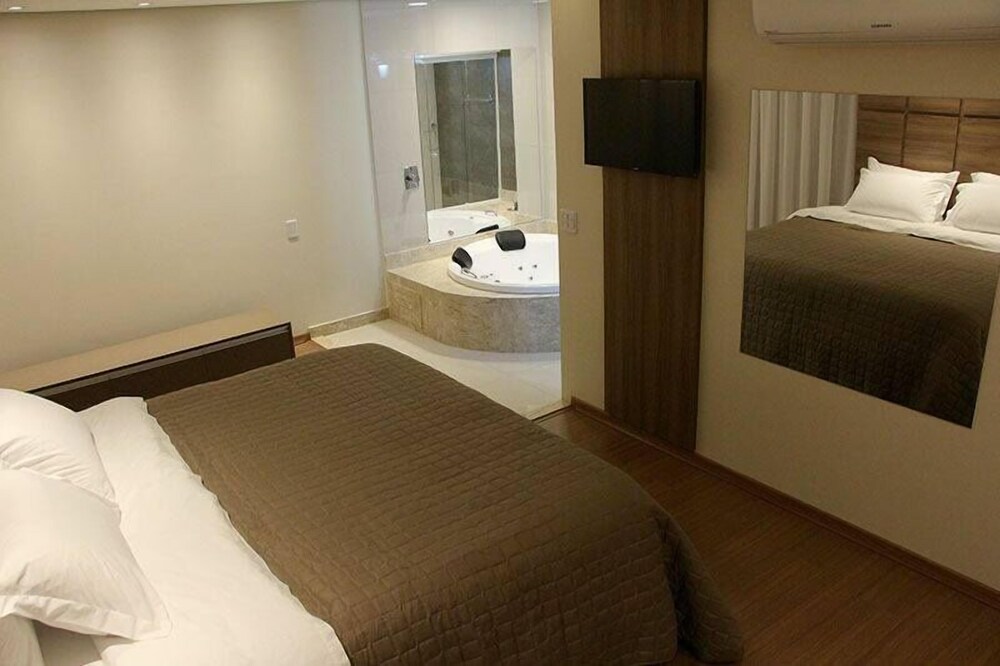 Hotel B&S 16/35
