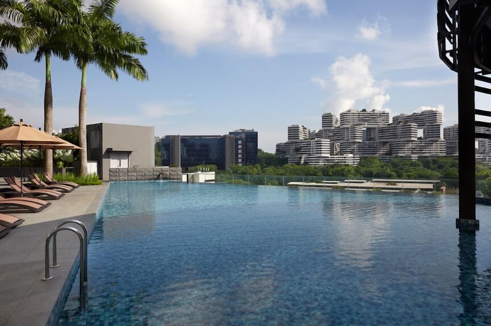 Momentus Hotel Alexandra Singapore 28/31