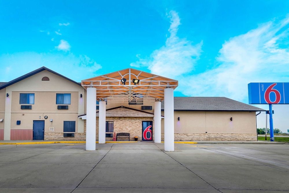 Motel6 Percival, IA 58/68