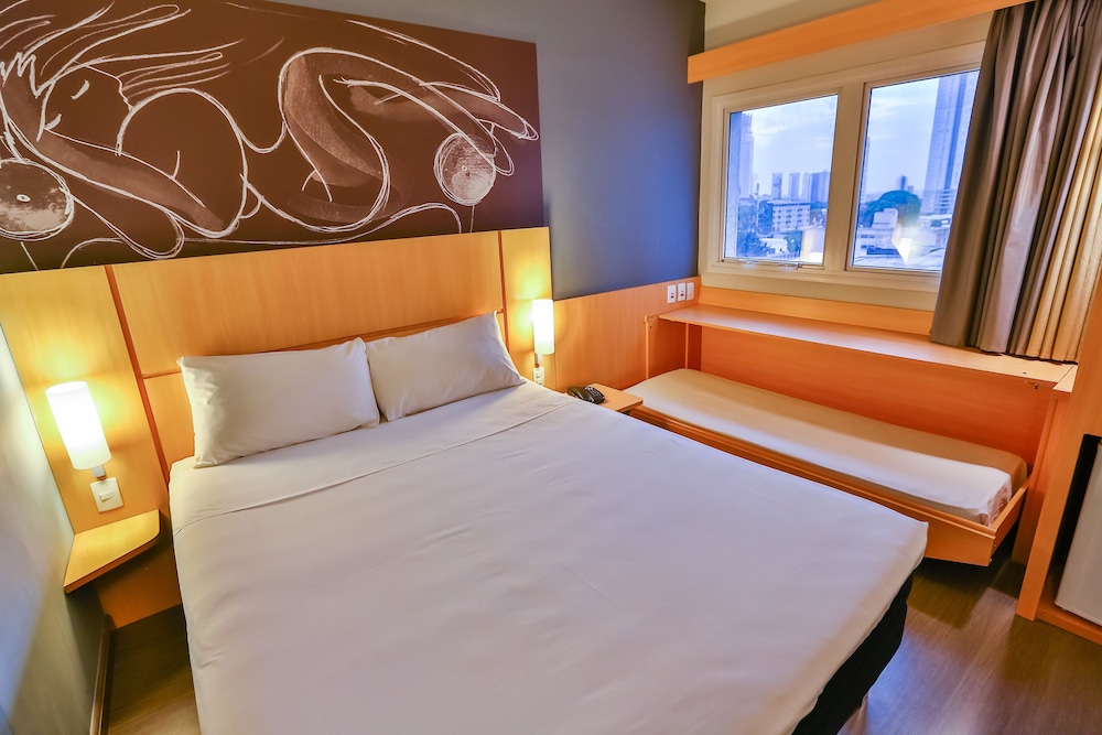 Ibis Goiania 14/64