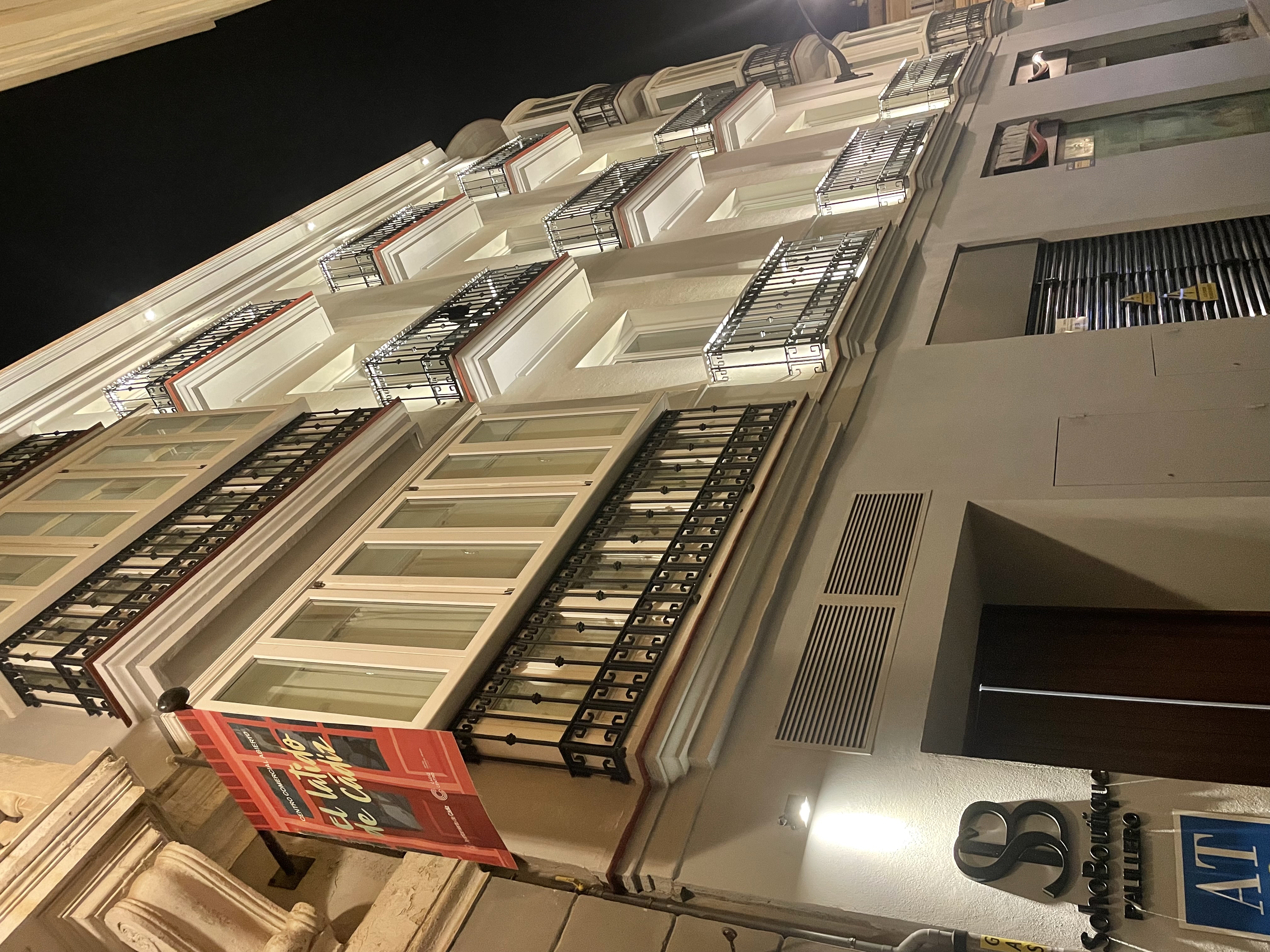 Soho Boutique Palillero 1/39