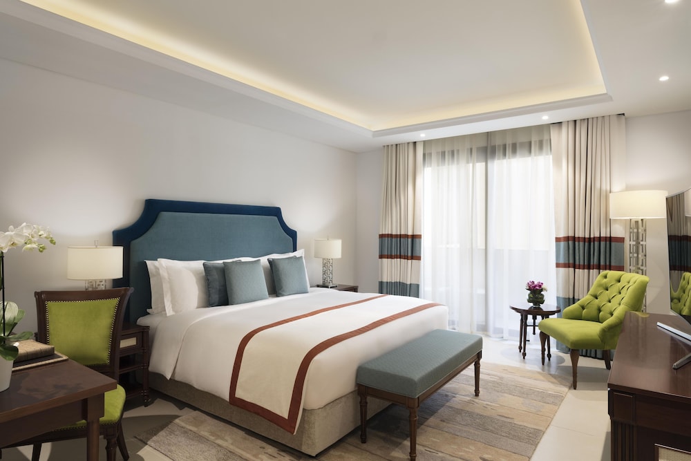 Al Najada Doha Hotel Apartments by Oaks 13/49