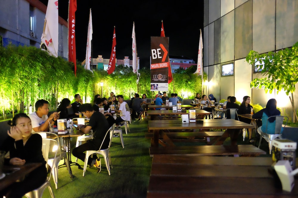 J.ICON HIP HOTEL 34/53