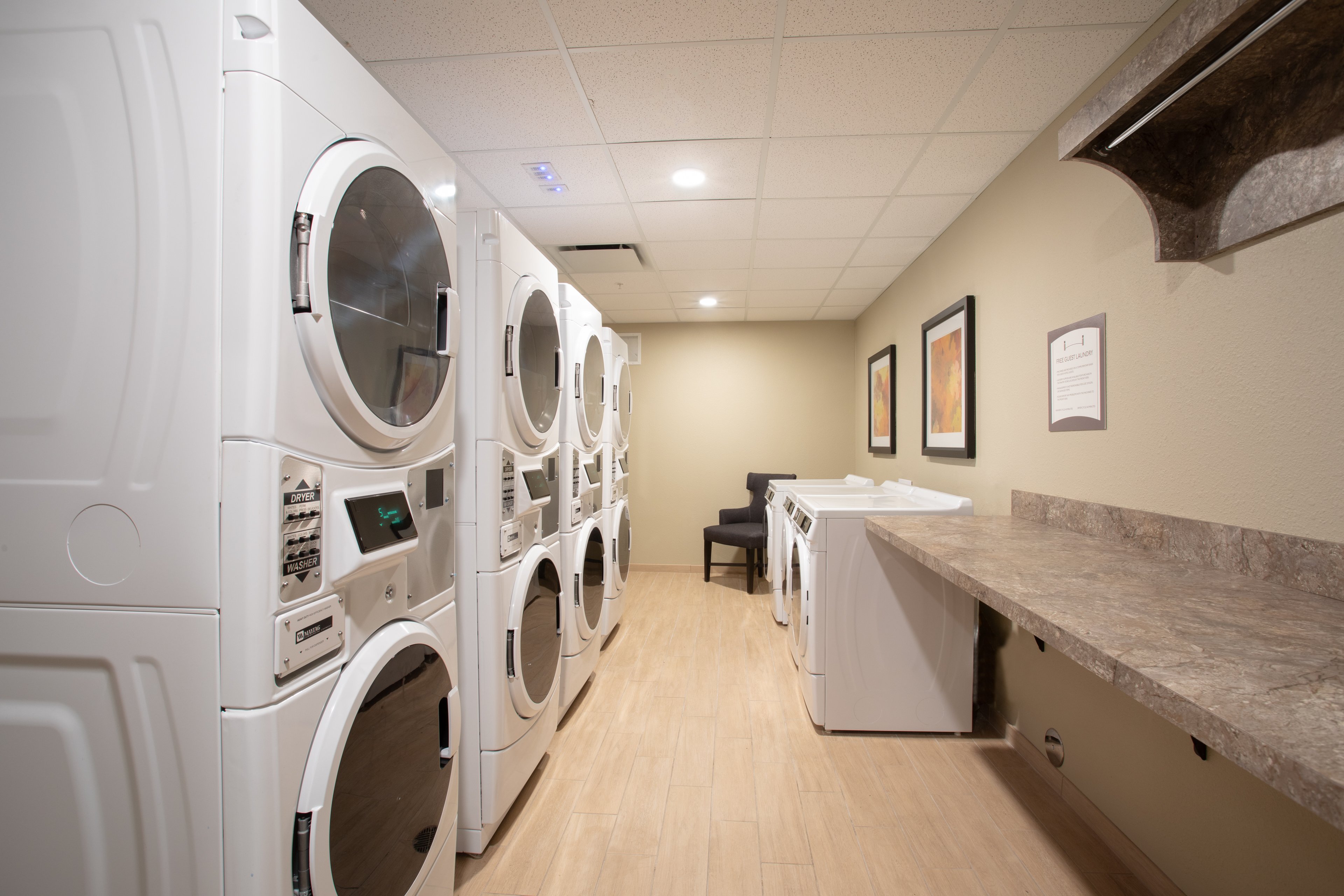 STAYBRIDGE SUITES DENVER SOUTH - HIGHLANDS RANCH 22/47