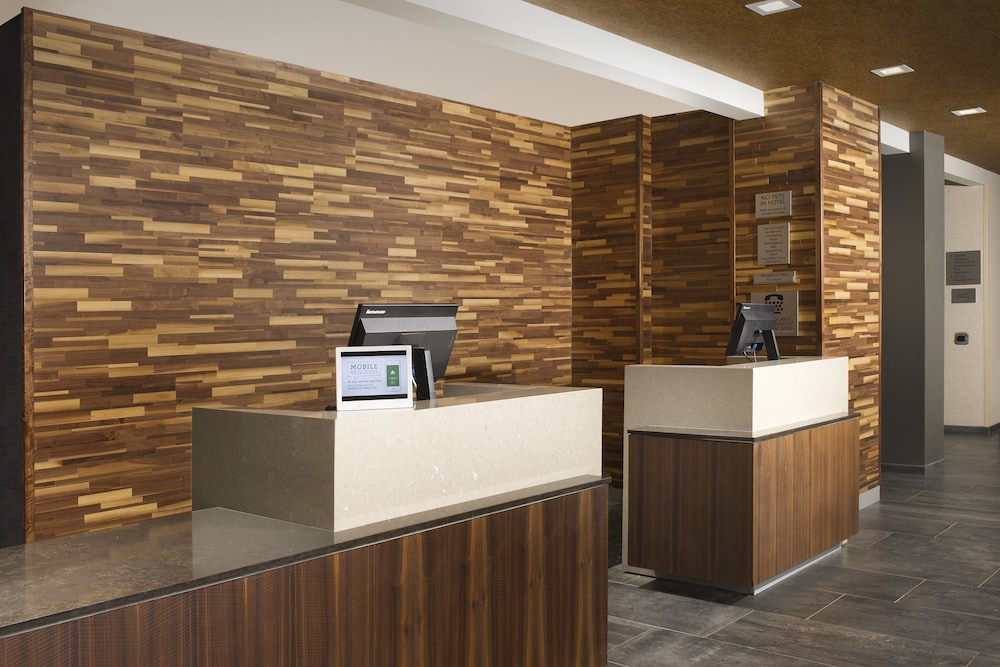 Courtyard By Marriott Nashville Se Murfreesboro 4/47