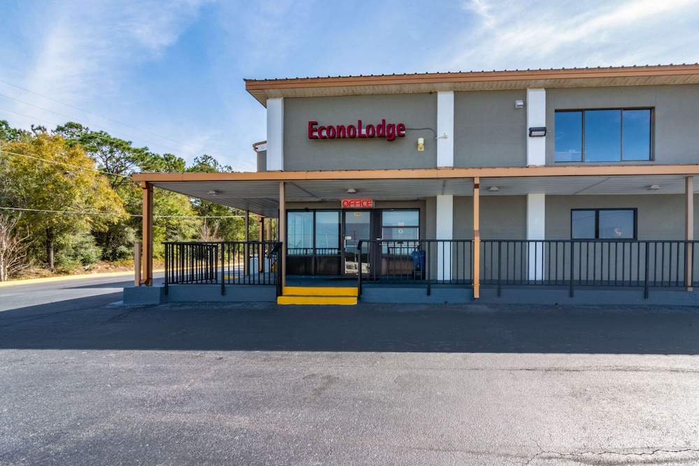 Econo Lodge Crestview South 27/31