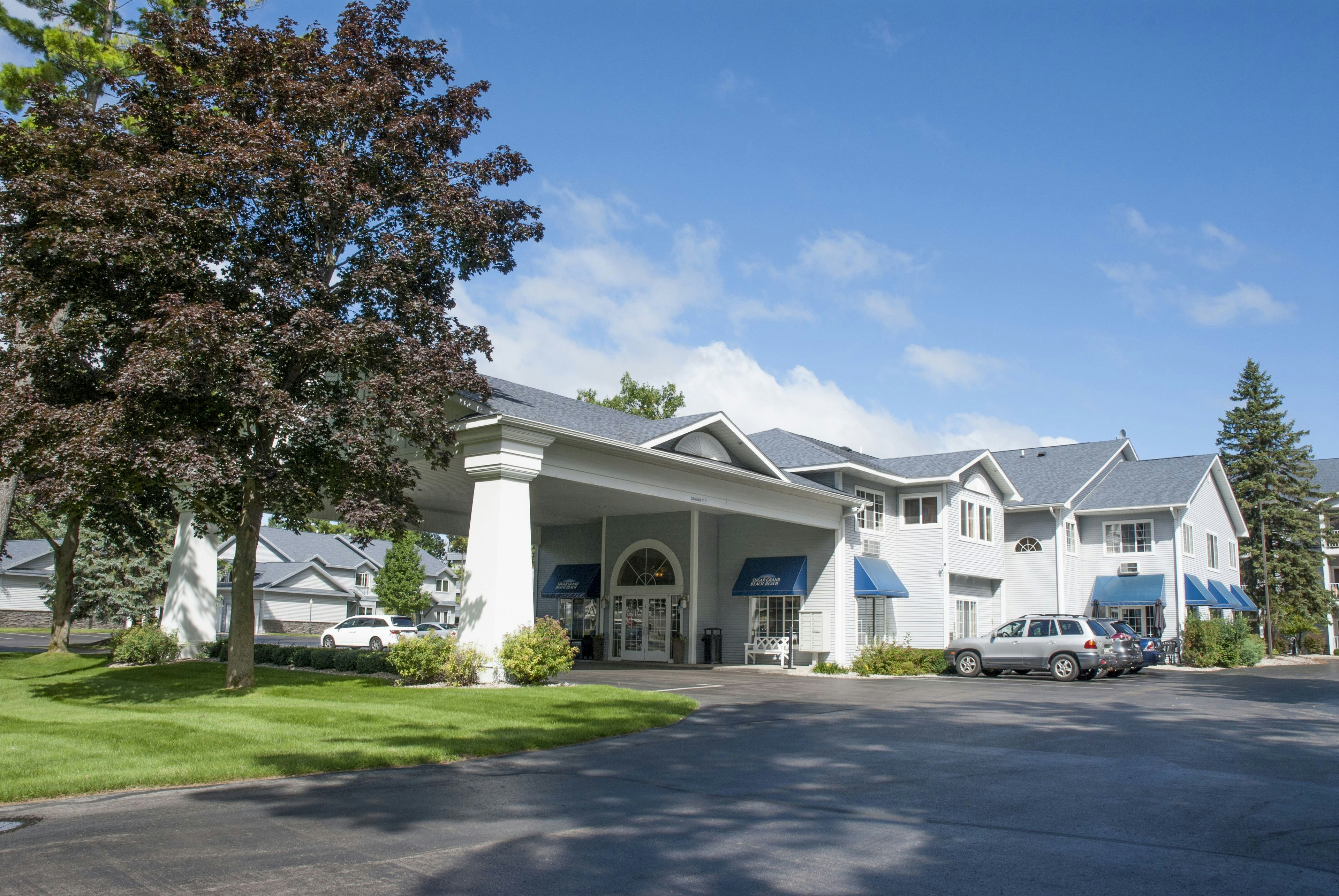 Grand Beach Resort Hotel 41/46