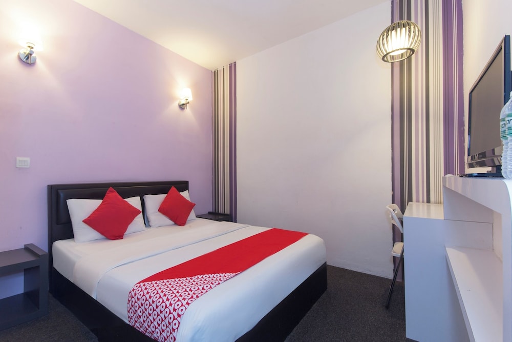 OYO 442 Marvelton Hotel 31/41