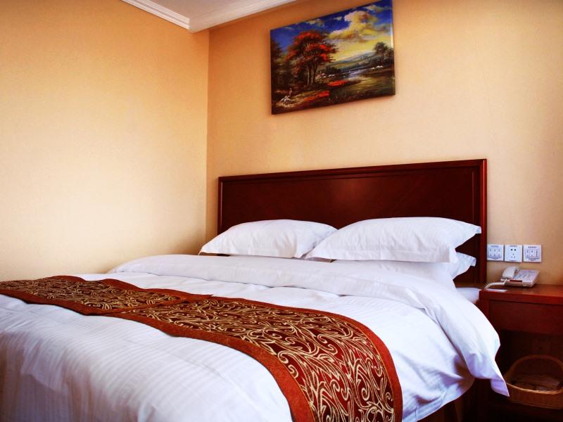 GreenTree Inn ShanDong WeiFang LinQu ZhanQian Road LuChuan Business Hotel 20/43
