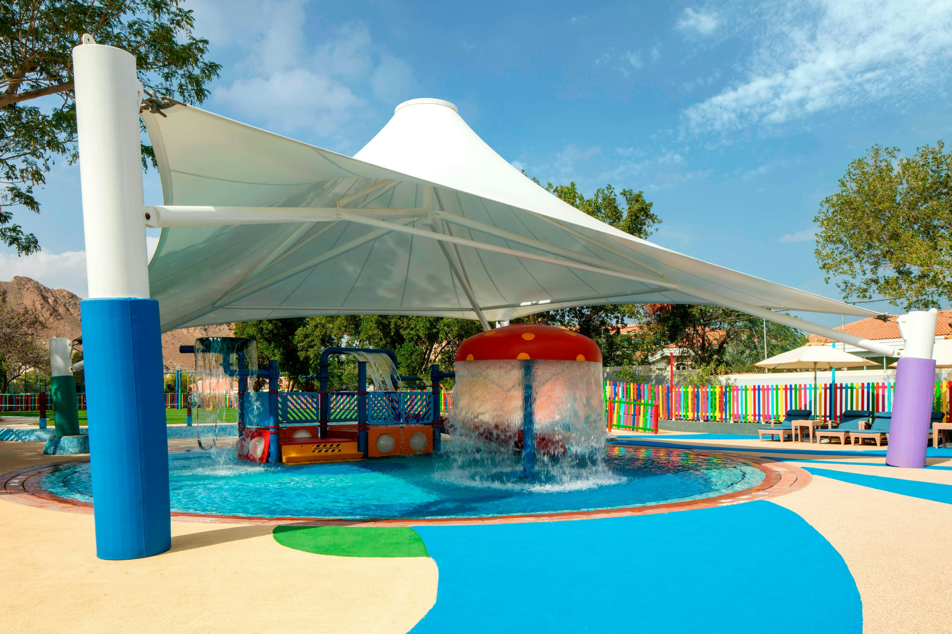 Le Meridien Al Aqah Beach Resort 50/65