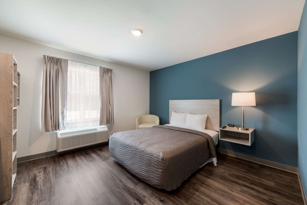 WoodSpring Suites Greensboro - High Point North 20/51