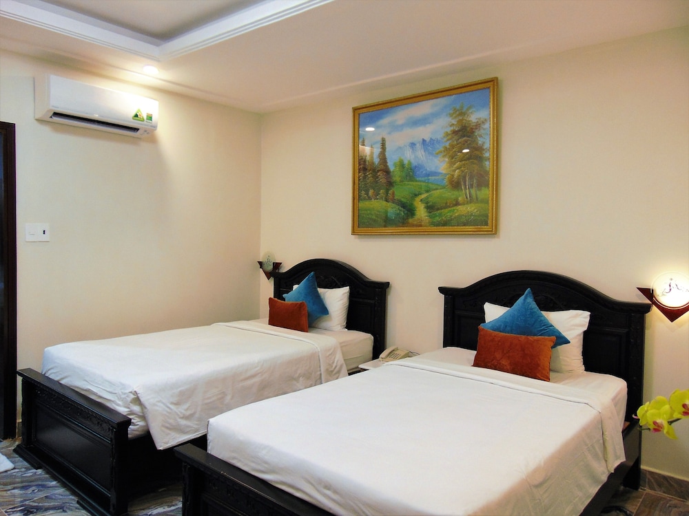 Nicecy Saigon Hotel 29/50