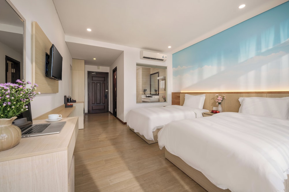 Golden Sea 3 Hotel 31/65