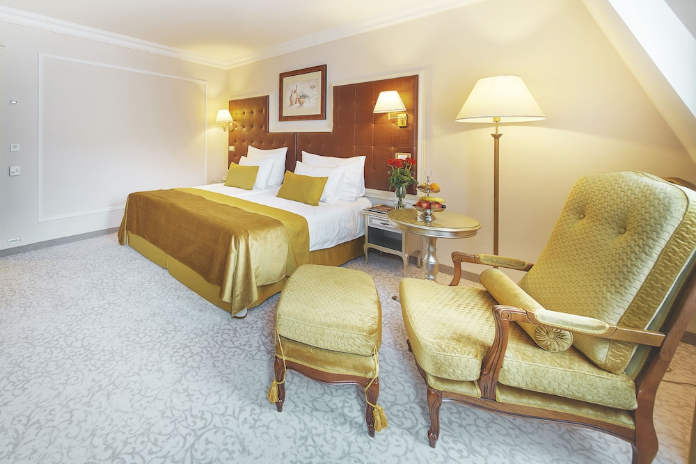 CARLSBAD PLAZA Medical Spa and Wellness hotel 16/55