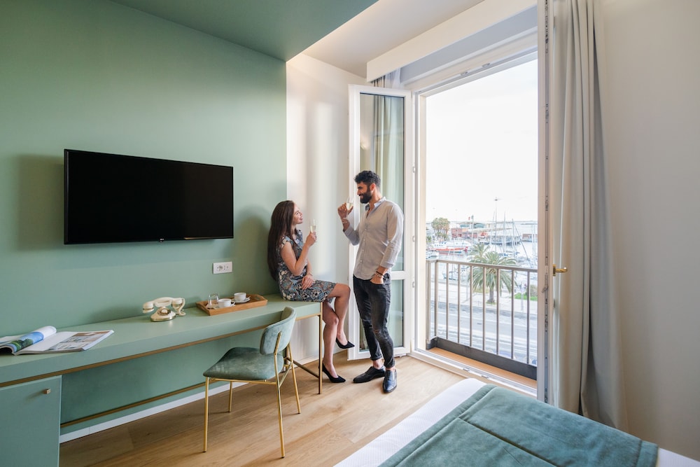 Hotel Aristeo 38/50