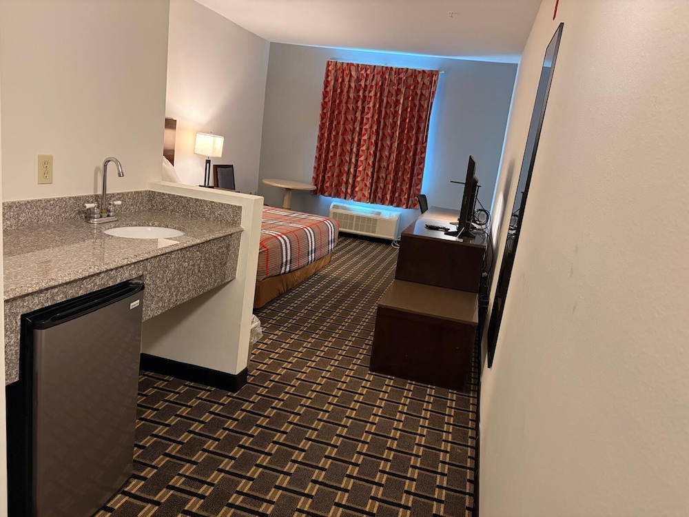 Regency Inn 44/59
