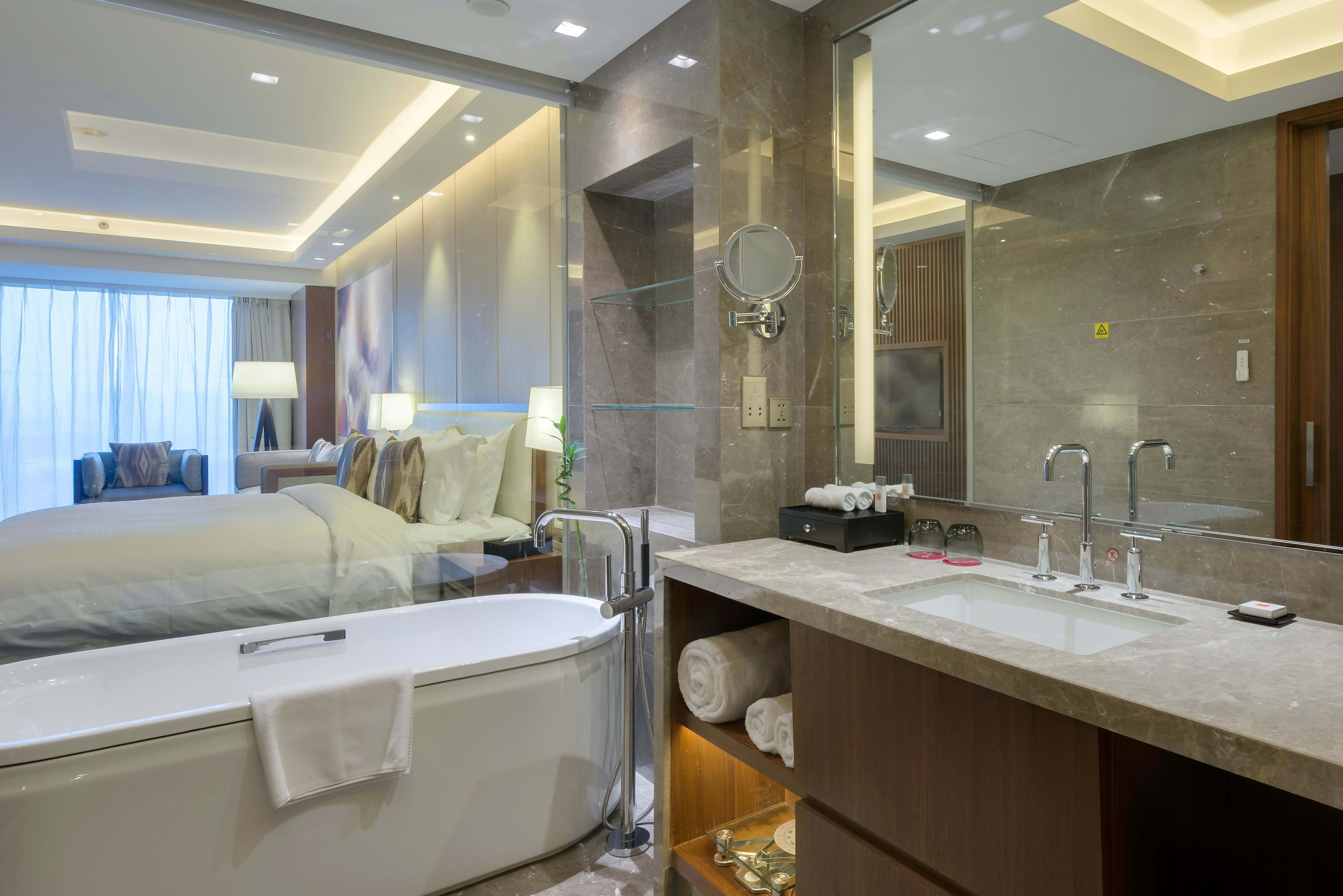 Intercontinental Jinan City Center Formerly Crowne Plaza Jinan City Center 50/50