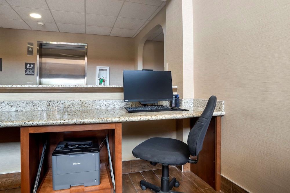Comfort Inn Greenville I-65 33/35