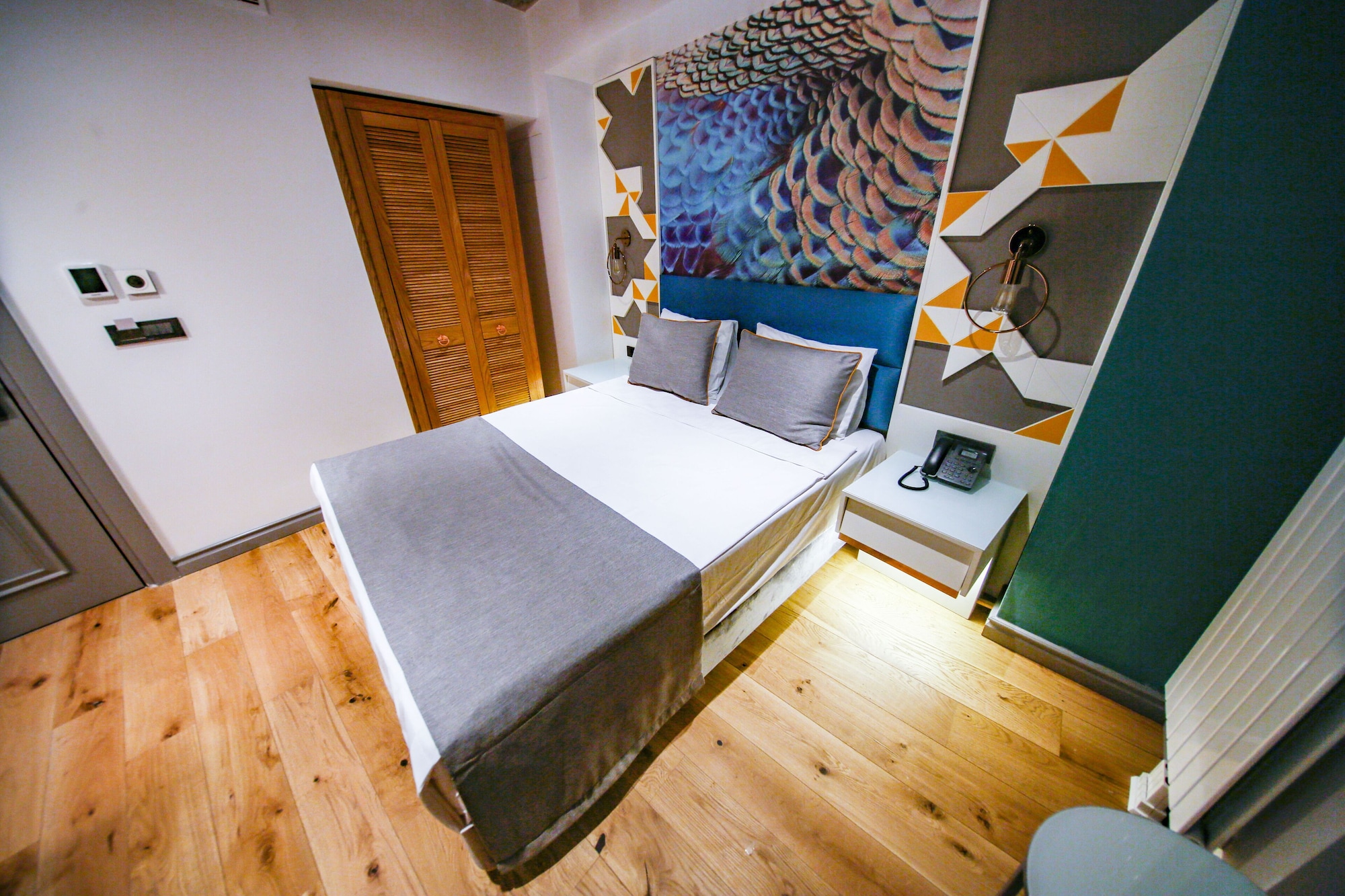 غرفة كومفورت رباعية بسريرين كوين، Royal Galata Hotel 6/10