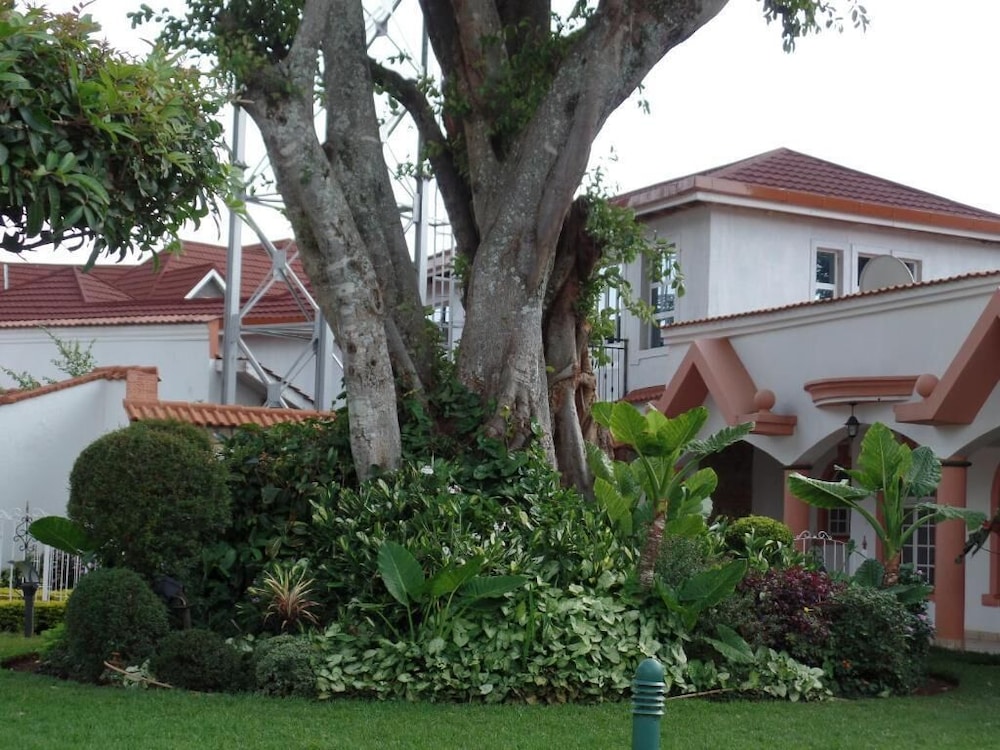 Villa Leone 44/49