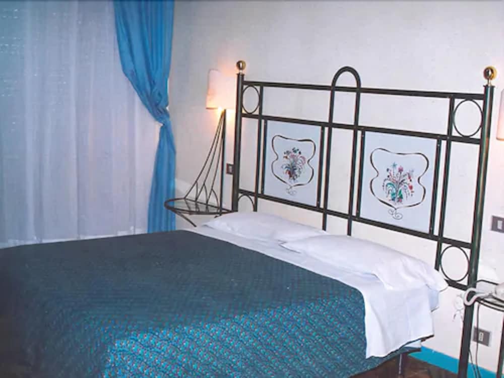 Hotel Scala Greca 10/37