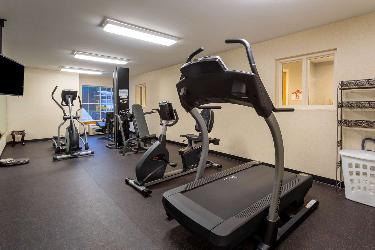 HAWTHORN SUITES BY WYNDHAM ALLENTOWN-FOGELSVILLE 29/46