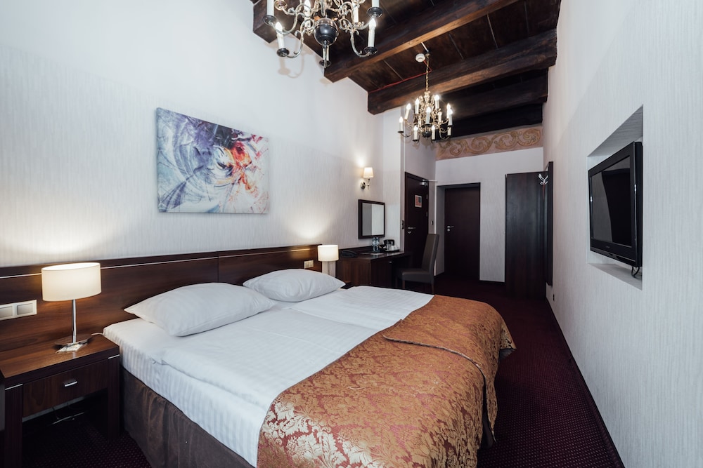 Rezydent Hotel 19/66