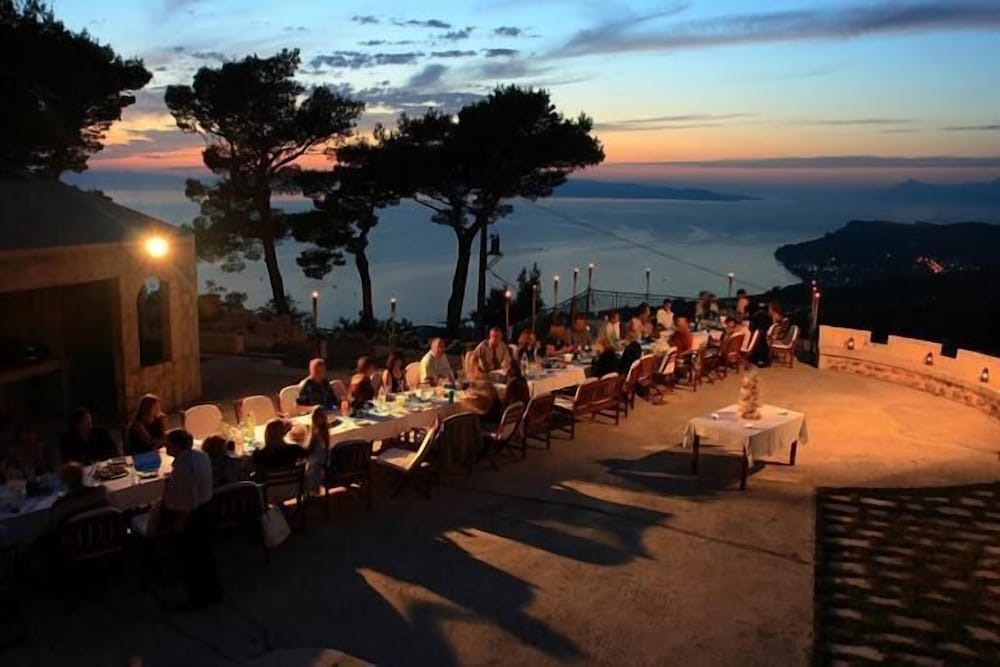 Hotel Villa Marija 64/67